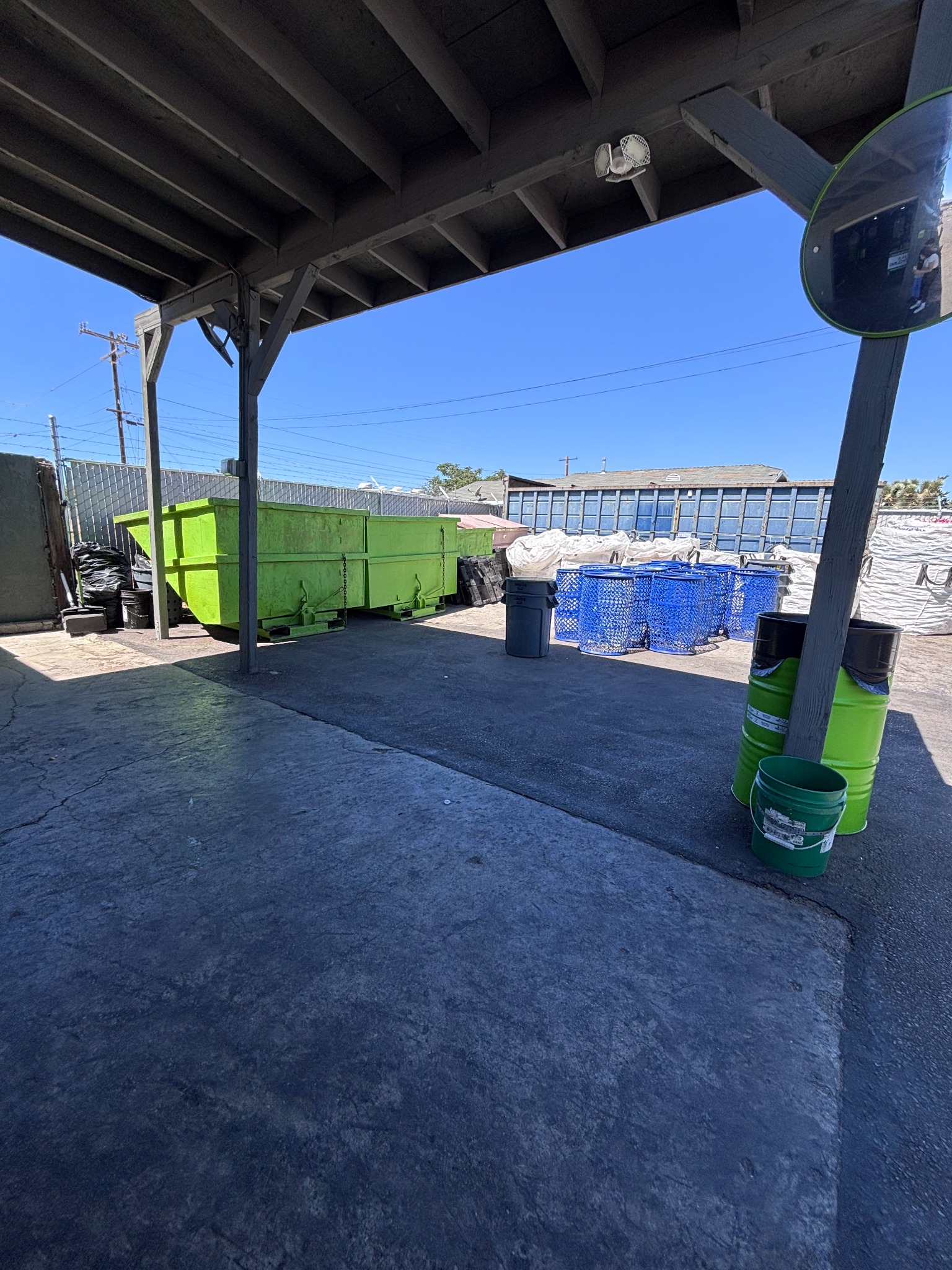Clean outdoor drop-off area at J&R Recycling